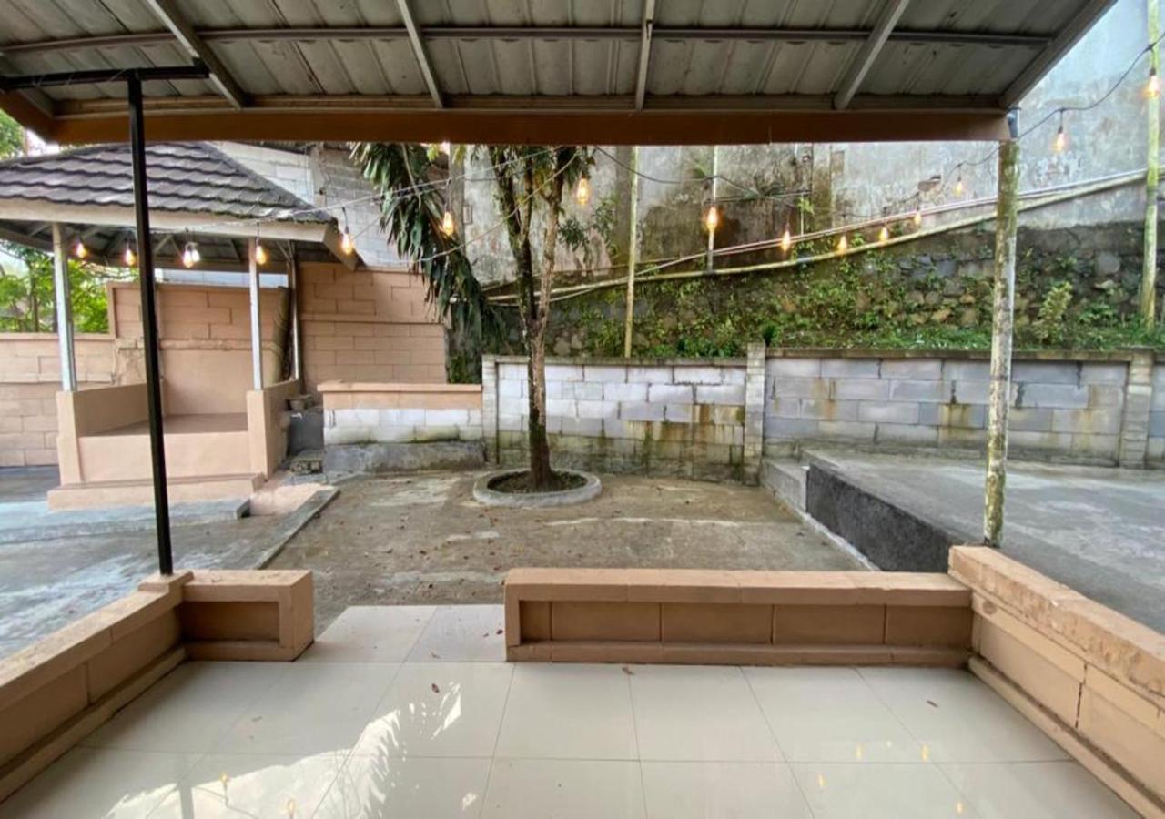 Villa Edwin Puncak Bogor Eksteriør billede
